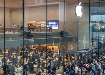 Apple’s Stock-Market Performance Is Increasingly Made in China