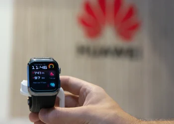 Huawei Boosts Smartwatch Sales by Registering Them as Medical Devices