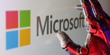Microsoft Urges Trump Team to Relax Chip Export Curbs