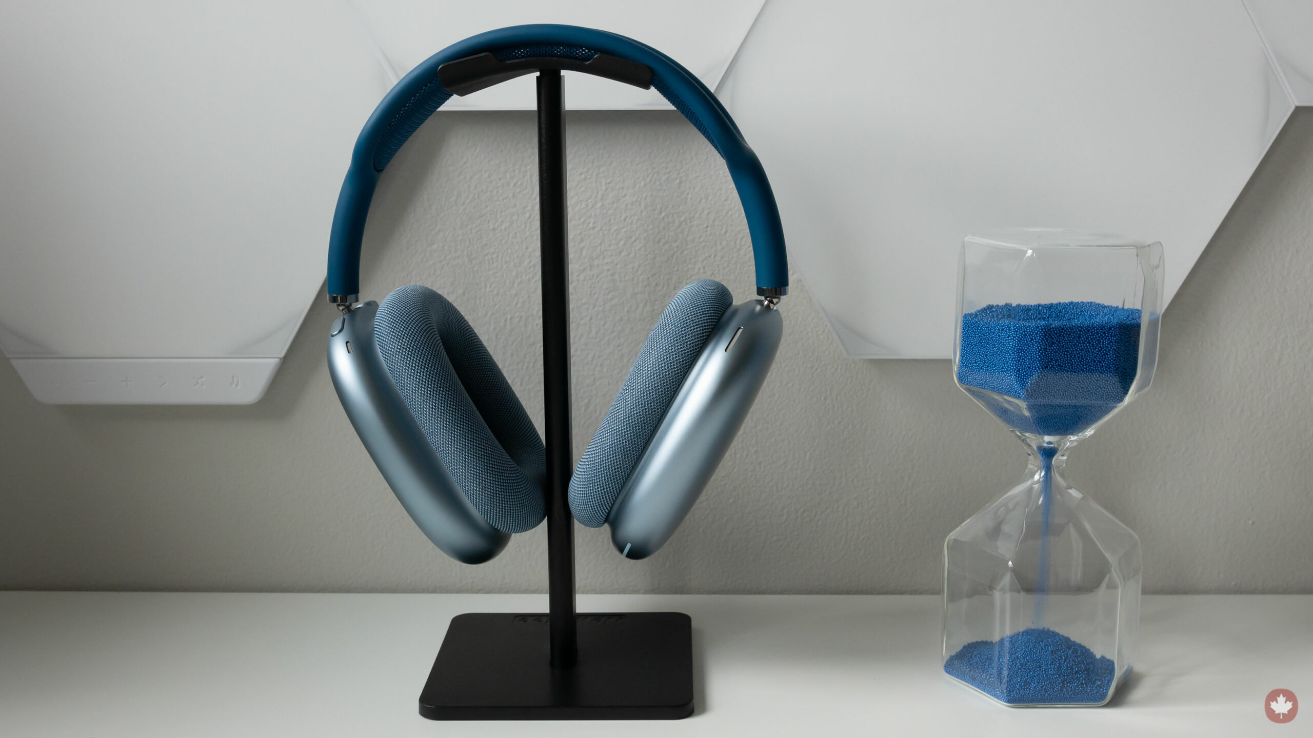 Apple is bringing lossless audio and low-latency audio to AirPods Max