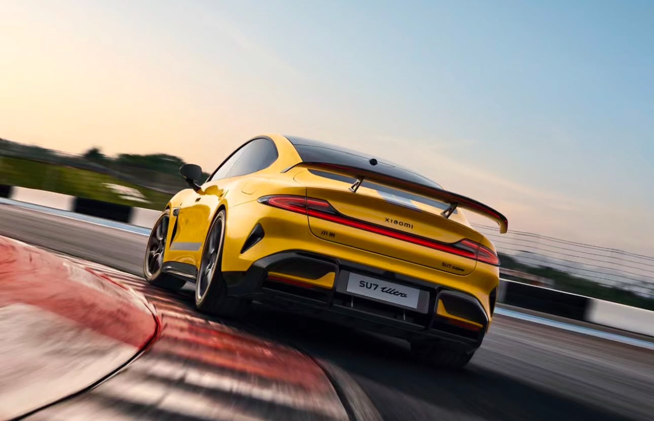 Xiaomi SU7 Ultra: A Blend of Power, Speed, and Technology