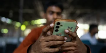 Indians Spend a Trillion Hours on Their Phones, Pushing a $29.4 Billion Media Industry