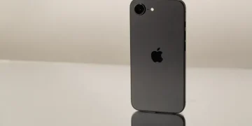 iPhone 16e Review: Apple’s Budget-Friendly Option Struggles to Justify Its High Cost