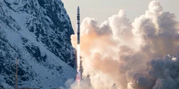 European orbital rocket crashes after launch