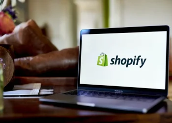 Shopify Adjusts Structure to Access Passive Management’s Trillion-Dollar Pool