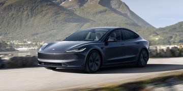 Tesla used car listings skyrocketed in March