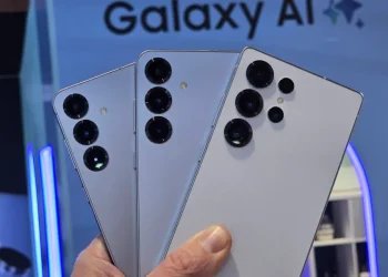 Samsung Shares Jump After Profit Gets Boost From New Galaxy S25