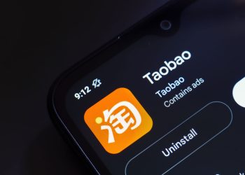 Chinese shopping app Taobao joins DHgate in Top 5 on US App Store