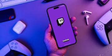 Twitch Begins Testing Vertical Video Streams to Enhance Mobile Experience