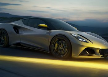 Lotus Emira 2026 Gets Performance Tweaks and New Colors, but at a Steeper Price