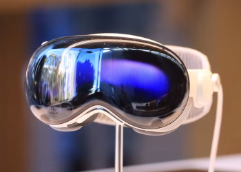 visionOS 26 Nears Completion with New Developer Beta