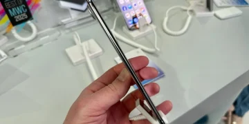 Slim, Sleeker, Thinnest: The New Era of Ultra-Thin Smartphones