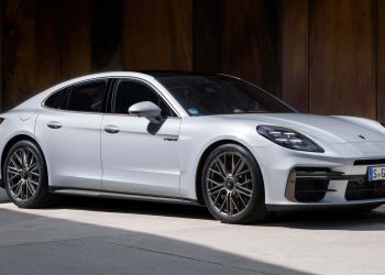 Porsche Delays EV Push With New Flagship SUV