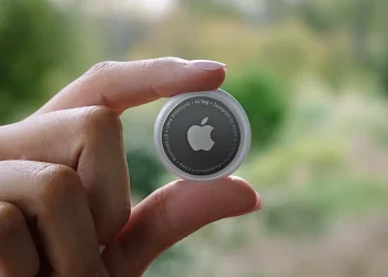 Step-by-Step: How to Replace the Battery in Your Apple AirTag