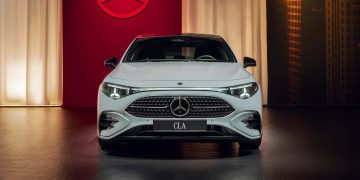 Mercedes Denies BMW Engine Partnership, Reaffirms In-House Powertrain Strategy