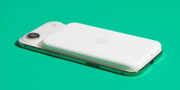 Apple’s iPhone Air Sends a Clear Message to Samsung