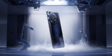 Smartphone Makers Test Liquid Cooling for High-Performance Use