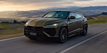 Lamborghini Introduces 10-Year Warranty, Matching Kia’s Long-Term Coverage
