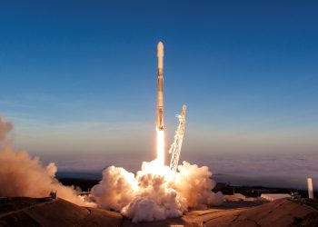 SpaceX Expands Spectrum Holdings With Another $2.6 Billion Deal, Fueling Wireless Disruption Rumors