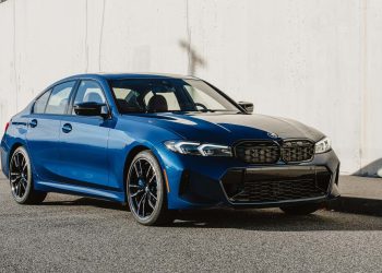 BMW Revives Iconic Retro Colors for the Limited M340i 50 Jahre Edition