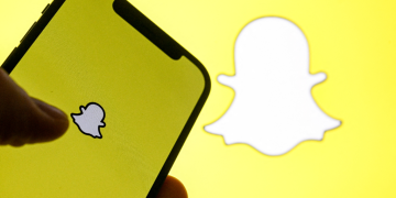 Snapchat Launches Topic Chats for Interest-Based Conversations