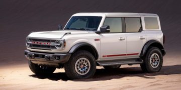 Ford Confirms a New Bronco Plug-In Hybrid—But Only for Europe