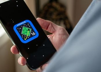 Android 16 QPR2 Arrives: Faster Pixels, AI Notifications & Smarter UI