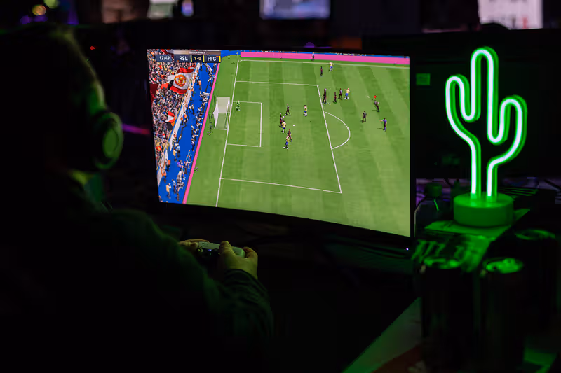 Play FIFA on Your TV as Netflix Blends Streaming and Gaming