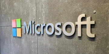 Windows 11 Makes Running Android Apps Smoother