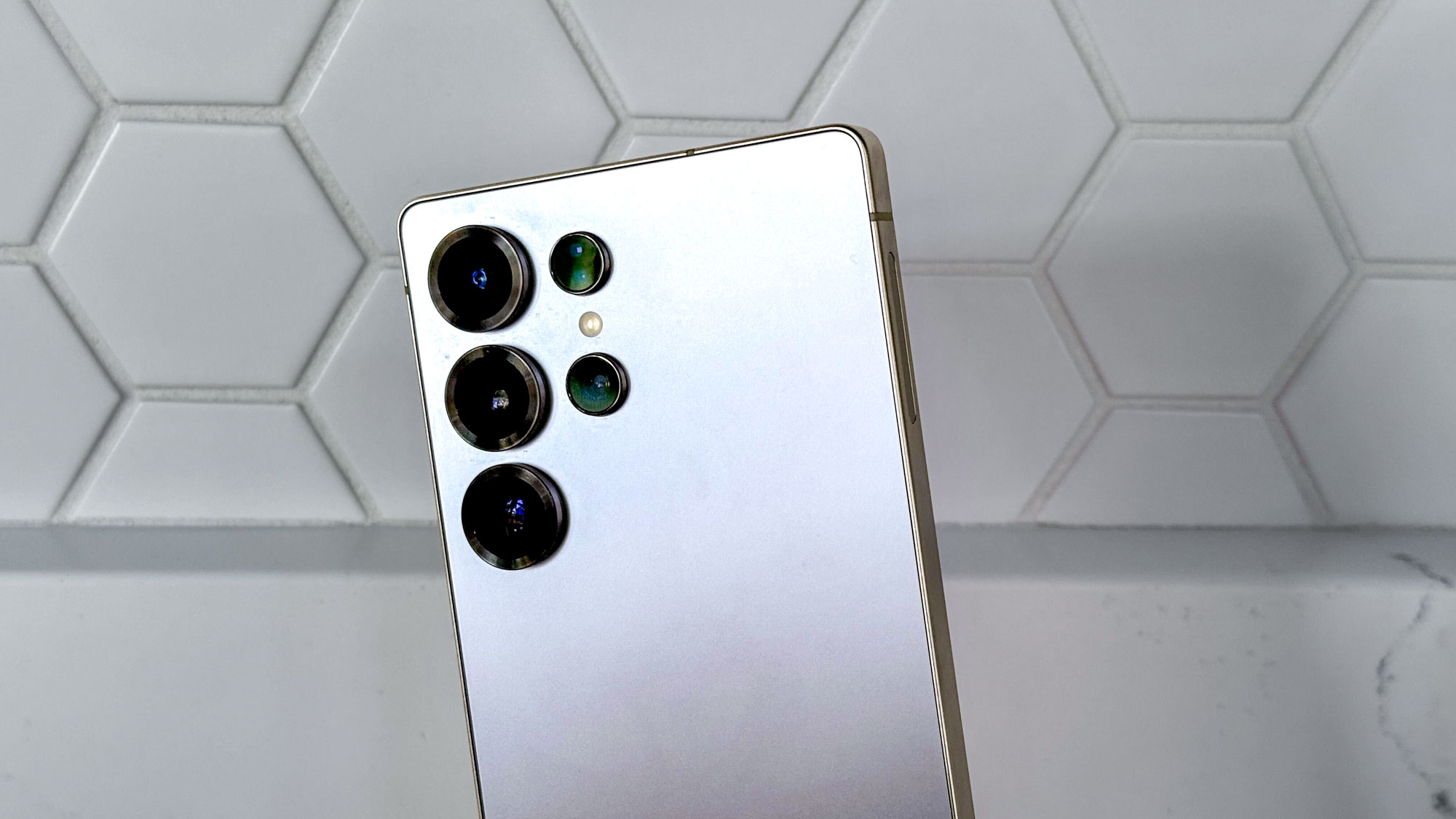 Samsung Is Holding Back a Key One UI 8.5 Feature for the Galaxy S26 Launch